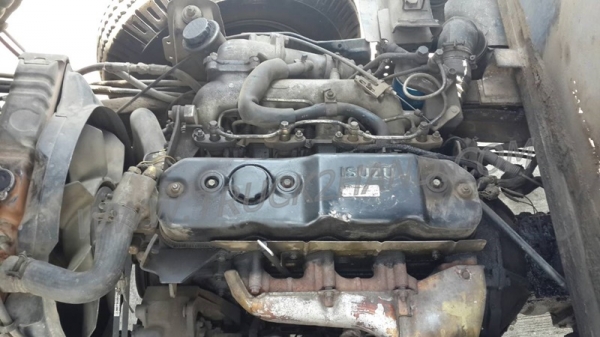 รถบรรทุก 6 ล้อดัมพ์ รุ่นNKR ยี่ห้อ ISUZU ปีจดทะเบียน 2542  110 แรงม้า