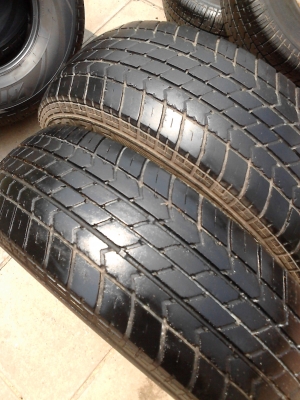 205/75R14  BRIDGE STONE LEO 75    มี 2 เส้น  โทร.081-427-3941
