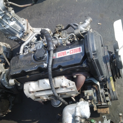 เครื่อง TOYOTA 2L Mighty เครื่องนอกสวยๆราคาไม่แพง