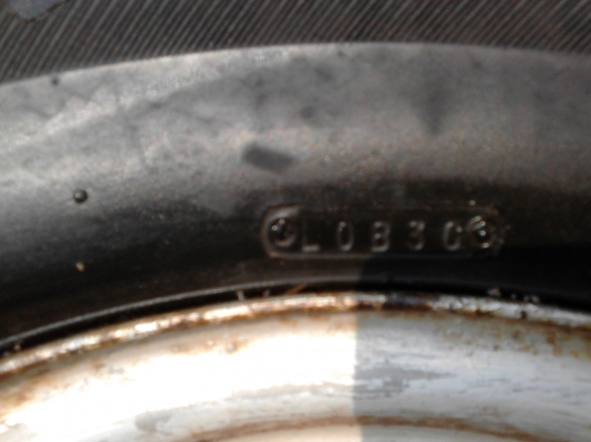 195R14 กะทะ 6 รู พร้อมยาง FIRESTONE CV-900 มี 2 ล้อ TEL.081-427-3941 195R14 กะทะ 6 รู พร้อมยาง FIRESTONE CV-900 มี 2 ล้อ TEL.081-427-3941