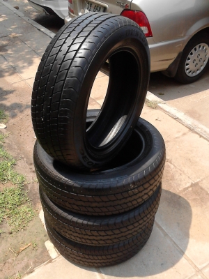 185/60R15 DUNLOP SP SPORT 2030  ปี2012  ชุด 4 เส้น TEL.081-427-3941