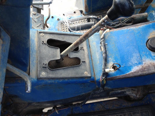 แทรคเตอร์ อิเซกิ TL2900 แทรคเตอร์ อิเซกิ TL2900