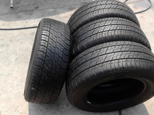 215/65R15 BRIDGESTONE LEO 627 ชุด 4 เส้น ปี 2012 TEL.081-427-3941 215/65R15 BRIDGESTONE LEO 627 ชุด 4 เส้น ปี 2012 TEL.081-427-3941