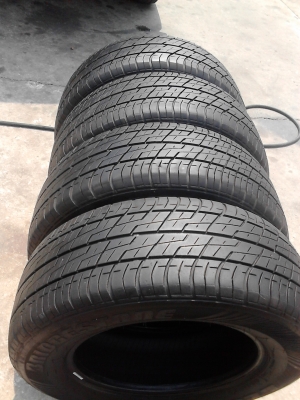 215/65R15 BRIDGESTONE LEO 627 ชุด 4 เส้น ปี 2012 TEL.081-427-3941 215/65R15 BRIDGESTONE LEO 627 ชุด 4 เส้น ปี 2012 TEL.081-427-3941