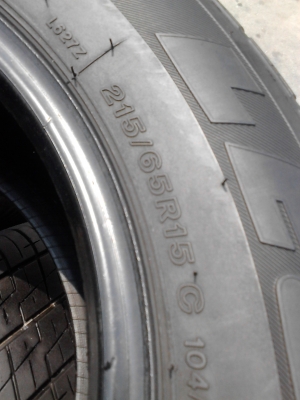 215/65R15 BRIDGESTONE LEO 627 ชุด 4 เส้น ปี 2012 TEL.081-427-3941 215/65R15 BRIDGESTONE LEO 627 ชุด 4 เส้น ปี 2012 TEL.081-427-3941