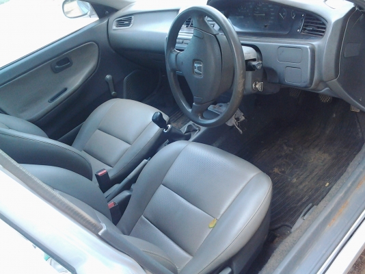 HONDA CIVIC 4DOOR ปี38  สภาพพอใช้ ถูกกว่ามอไซด์ ภาษีขาด56