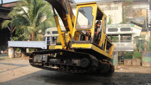 รถแบ็คโฮ CAT120 บูมสวยเดิมๆ เอวแน่น ใช้งานได้ปกติ ราคาถูก