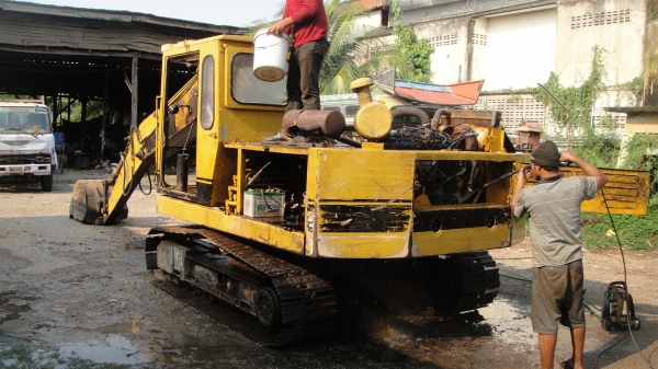 รถแบ็คโฮ CAT120 บูมสวยเดิมๆ เอวแน่น ใช้งานได้ปกติ ราคาถูก