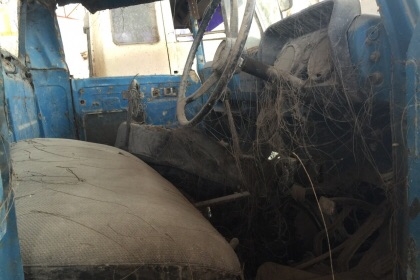 ต้องการขายรถน้ำ6ล้อหน้ายาว TOYOTA เครื่องอีซุซุ130แรงม้า รถขับได้ เล่มทะเบียนแจ้งจอด ราคา155,000