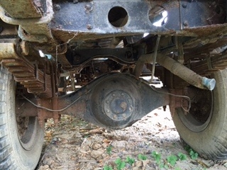 ต้องการขายรถน้ำ6ล้อหน้ายาว TOYOTA เครื่องอีซุซุ130แรงม้า รถขับได้ เล่มทะเบียนแจ้งจอด ราคา155,000