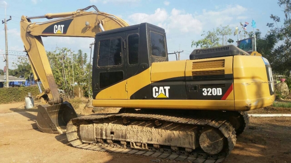 CAT 320 เวอชั่น 2 รถสวยมาก พร้อมใช้