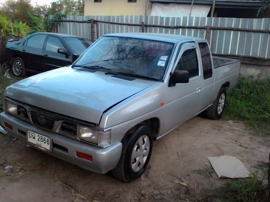 ขาย BIG M แคปจอโค้ง เครื่องแดง2.5 คัดชีสวย เครื่องแน่นไม่ไอ พร้อมใช้งาน