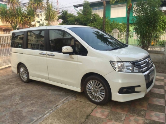 ขาย HONDA stepwagon มือหนึ่งป้ายแดง