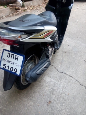 ขายไม่แพง click110i เดิมๆปี2552 ราคาบ้านๆด่วนๆคับ เล่มเอกสารครบ