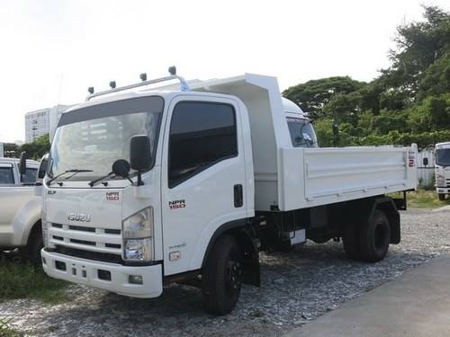 มีรถ6ล้อดั้ม3มิตร5คิว รับจ้างราคาถูก สุรศักดิ์0851622832