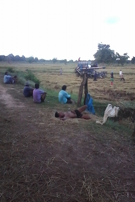 ขายรถเกี่ยวข้าว วิชาญการช่าง 280,000ราคาต่อรองได้ครับ เลิกกิจการครับ0621392425 ขายรถเกี่ยวข้าว วิชาญการช่าง 280,000ราคาต่อรองได้ครับ เลิกกิจการครับ0621392425