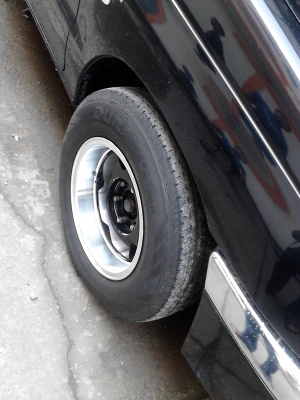 215/70R15 BRIDGESTONE DURAVIS R611 มีชุด 4 เส้น ปี 2013 TEL.081-427-3941 215/70R15 BRIDGESTONE DURAVIS R611 มีชุด 4 เส้น ปี 2013 TEL.081-427-3941