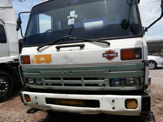 รถนิสสัน UD  10  ล้อ หัวลาก 180 แรงม้า. ปี 34  (  * ขายตามสภาพ. / มีขาย 2 คัน.  )   สนใจติดต่อ 081 - 6079515