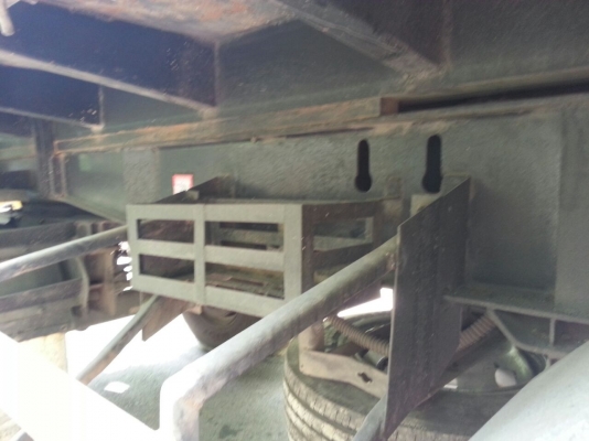 รถอีซูซุ 10 ล้อดั้ม FXZ  320  แรงม้า.  ปี 48  ( ขายแม่ , ลูก. )      สนใจติดต่อ  081 - 6079515