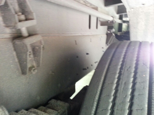 รถอีซูซุ 10 ล้อดั้ม FXZ  320  แรงม้า.  ปี 48  ( ขายแม่ , ลูก. )      สนใจติดต่อ  081 - 6079515