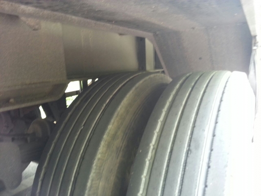 รถอีซูซุ 10 ล้อดั้ม FXZ  320  แรงม้า.  ปี 48  ( ขายแม่ , ลูก. )      สนใจติดต่อ  081 - 6079515