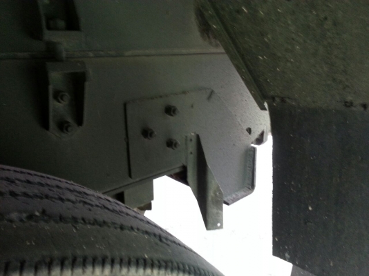 รถอีซูซุ 10 ล้อดั้ม FXZ  320  แรงม้า.  ปี 48  ( ขายแม่ , ลูก. )      สนใจติดต่อ  081 - 6079515