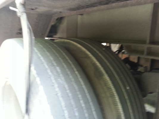 รถอีซูซุ 10 ล้อดั้ม FXZ  320  แรงม้า.  ปี 48  ( ขายแม่ , ลูก. )      สนใจติดต่อ  081 - 6079515