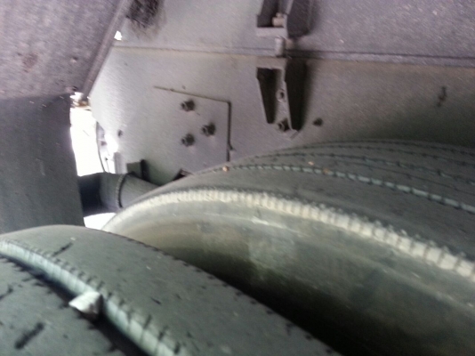 รถอีซูซุ 10 ล้อดั้ม FXZ  320  แรงม้า.  ปี 48  ( ขายแม่ , ลูก. )      สนใจติดต่อ  081 - 6079515