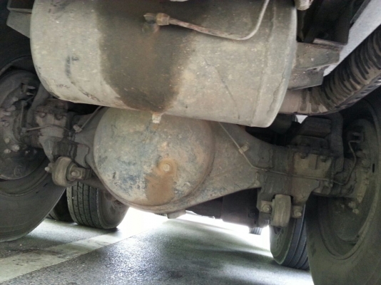 รถอีซูซุ 10 ล้อดั้ม FXZ  320  แรงม้า.  ปี 48  ( ขายแม่ , ลูก. )      สนใจติดต่อ  081 - 6079515