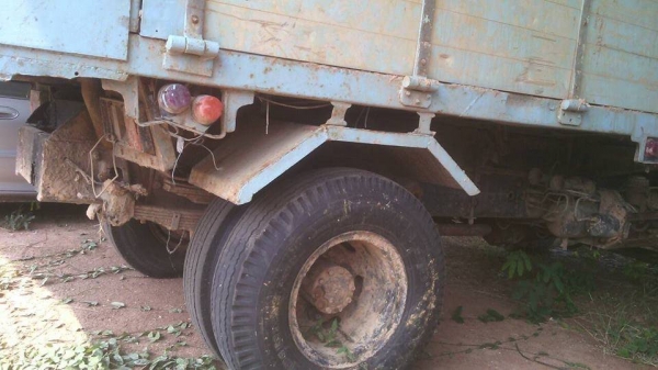 **453,000 บ.ต่อรอง///6ล้อดั้มดินยาง8 ROCKY-175** ขาย ISUZU ROCKY FRR-175 6ล้อดั้มดิน5คิว ISUZU ROCKY FRR13HA 6BG1-175HP เครื่องเดิม เกียร์เดิม เครื่อง/เกียร์ ดี ยังโอเค ช่วงล่างใหญ่ Fหน้า-หลัง คัสซี ดี เดิม ไม่ผุ กระบะดั้มฝาข้างมิเนียม 5ตัน 3.60ม.ยิงหน้า