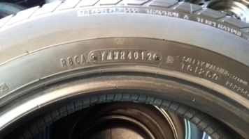 ขายยาง185/60/15 ยาง DUNLOP SP SPORT 2030 ปี 12 ( 1ชุด ) ขายยาง185/60/15 ยาง DUNLOP SP SPORT 2030 ปี 12 ( 1ชุด )