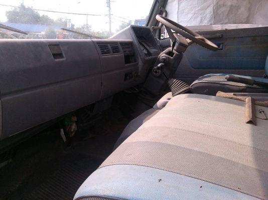 หกล้อ HINO FC 120ชุปเปอร์เสีย บรรทุกน้ำ7,000ลิตร พร้อมใช้งาน เล่มทะเบียนพร้อม☆☆☆ราคา465,000บ☆☆☆ต่อรองได้ครับ