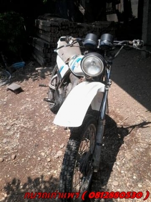 ขาย DT mono125 มีเล่มทะเบียนไม่ได้ตามชุดโอนภาษีขาดเกินรถเดิมเครื่องดีคันสตาร์ทคันเกียร์ไม่เชื่อมเหมาะสะสมสภาพนี้หายากแล้ว ขาย 15000 บาท