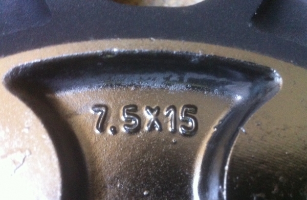 ล้อ15 พร้อมยาง Maxxis 31 10.5 R15