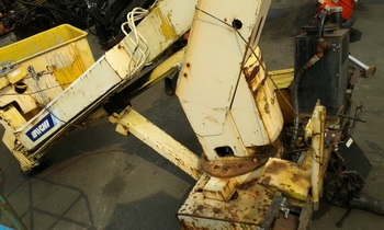 ขาย - กระเช้า แมนลิฟต์ ลิฟต์ยก AICHI สำหรับ ติดรถยนต์ รถบรรทุก rพร้อมอุปกรณ์ ใช้งานในที่สูง เปลี่ยนไฟฟ้า