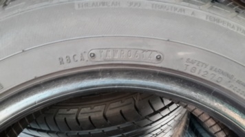 ขายยาง185/60/15 ยาง DUNLOP SP SPORT  2030 ปี 14 ( 1ชุด )