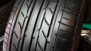 ขายยาง205/55/16 ยาง yokohama Earth-1 ปี10 ( 1ชุด ) ขายยาง205/55/16 ยาง yokohama Earth-1 ปี10 ( 1ชุด )