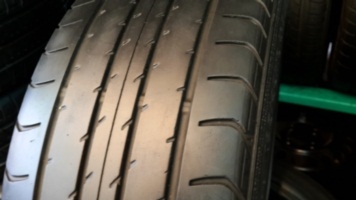 ขายยาง195/45/16 ยาง DUNLOP SP SPORT 2050 ปี 12 ( 1ชุด ) ขายยาง195/45/16 ยาง DUNLOP SP SPORT 2050 ปี 12 ( 1ชุด )