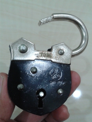 กุญแจTREDLOCK รูปอาร์ม Made in germany กุญแจTREDLOCK รูปอาร์ม Made in germany