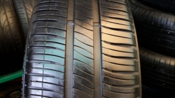 ขายยาง185/55/16 ยางMICHELIN  ENEREY  XM2  ปี 12 (1ชุด )