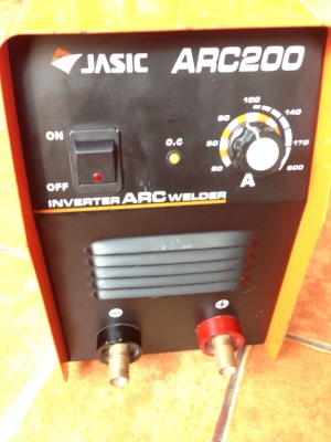 ตู้เชื่อม jasic arc200