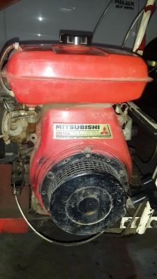 เครื่องบดย่อยกิ่งไม้ 22000 บาทครับ