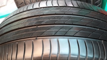 ขายยาง225/50/17 ยาง MICHELIN   PRIMACY  3ST ปี4713 ( 1ชุด )