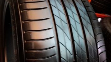 ขายยาง225/50/17 ยาง MICHELIN   PRIMACY  3ST ปี4713 ( 1ชุด )