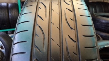 ขายยาง215/55/17 ยาง DUNLOP SP SPORT  LM 704 ปี 13  ( 1ชุด )