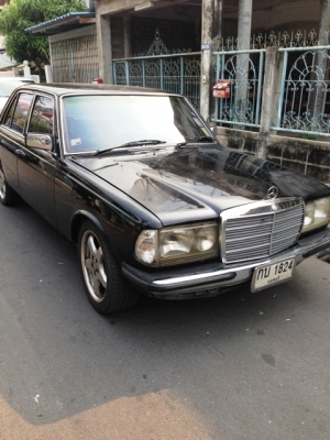 ขาย รถเบนซ์ w123 เครื่อง 1j ติดแก๊ส lpg ถูกมาก 79000