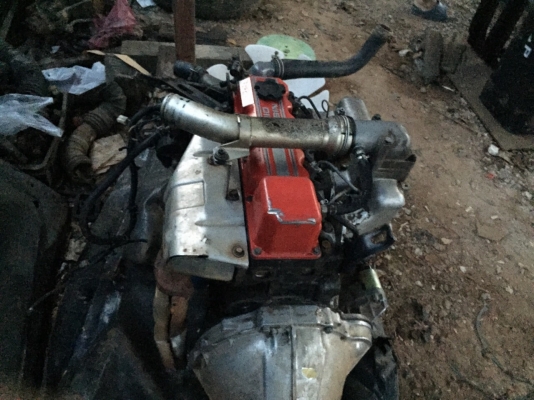 ขายเครื่องยนต์Nissan Big-M  ฝาแดงพร้อมเกียร์