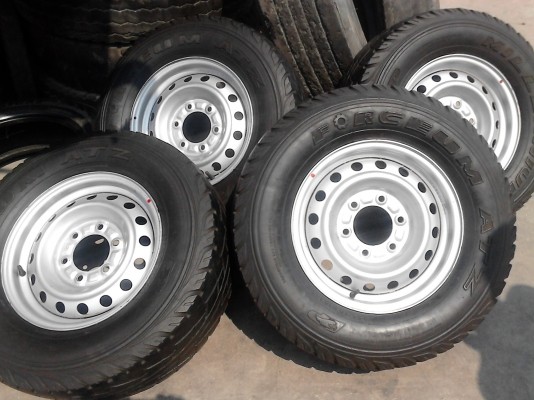 กะทะล้อ 6 รู ขอบ 15 ยาง 235/70R15 ชุด 4 ล้อ TEL.081-427-3941