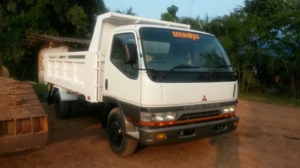 มิตซู แคนเตอร์FE649 ดั้ม หิน ทราย รถปี 48 มิตซู แคนเตอร์FE649 ดั้ม หิน ทราย รถปี 48