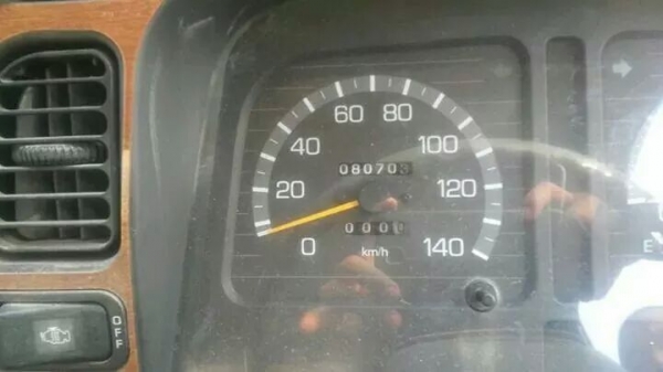 มิตซู แคนเตอร์FE649 ดั้ม หิน ทราย รถปี 48 มิตซู แคนเตอร์FE649 ดั้ม หิน ทราย รถปี 48